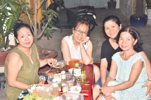 Vietnamese food with a family in the heart of Saigon